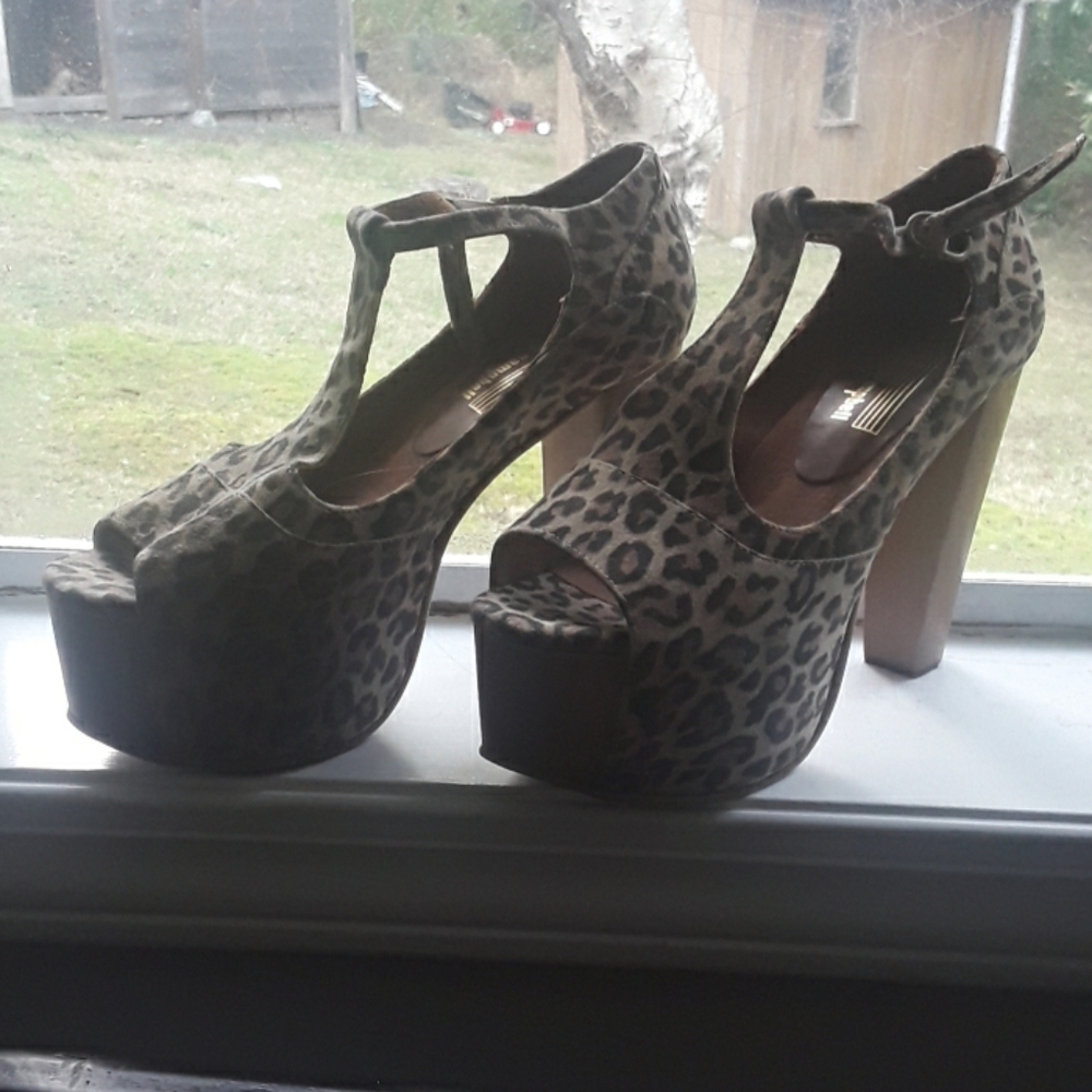 Jeffrey Campbell shoes